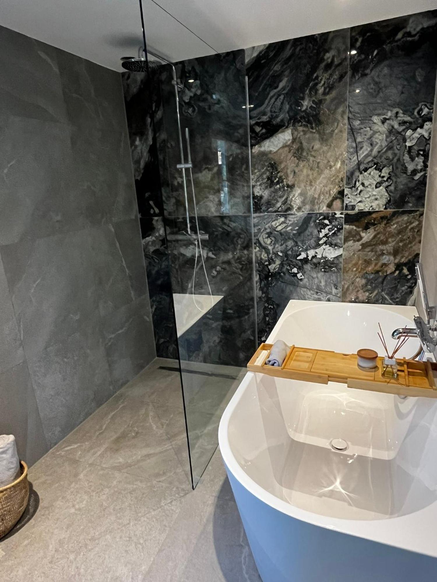Guesthouse Oeyenbos Knegsel ภายนอก รูปภาพ